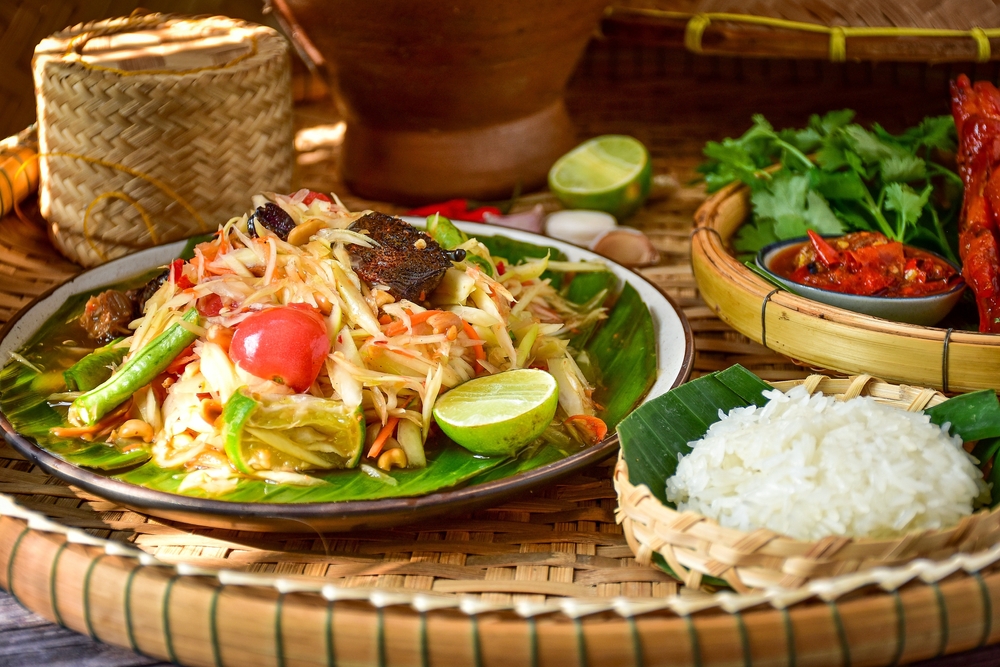 Som Tum (Papaya Salad)