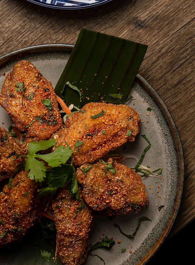 LARB CHICKEN WINGS 1