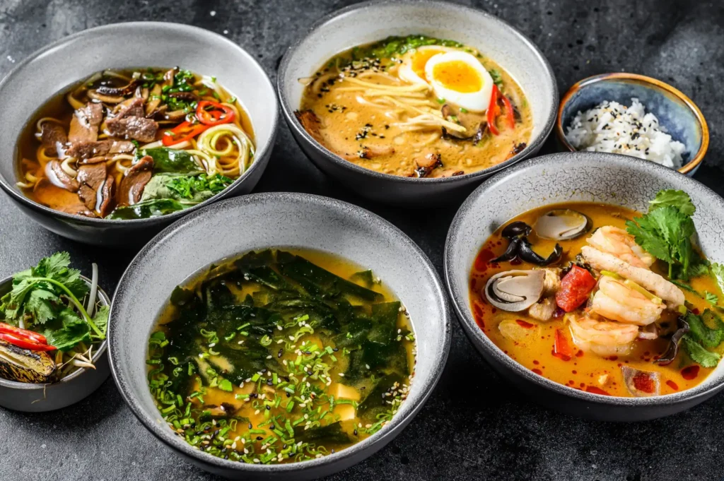 Types of Tom Yum Soup